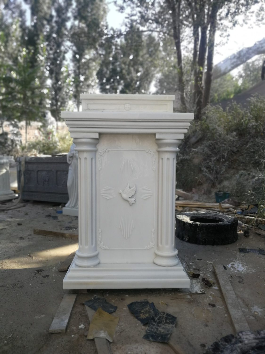 Church Lecterns · CS-072
