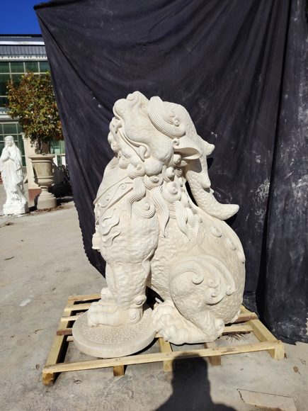 Animal Sculptures · CS-047